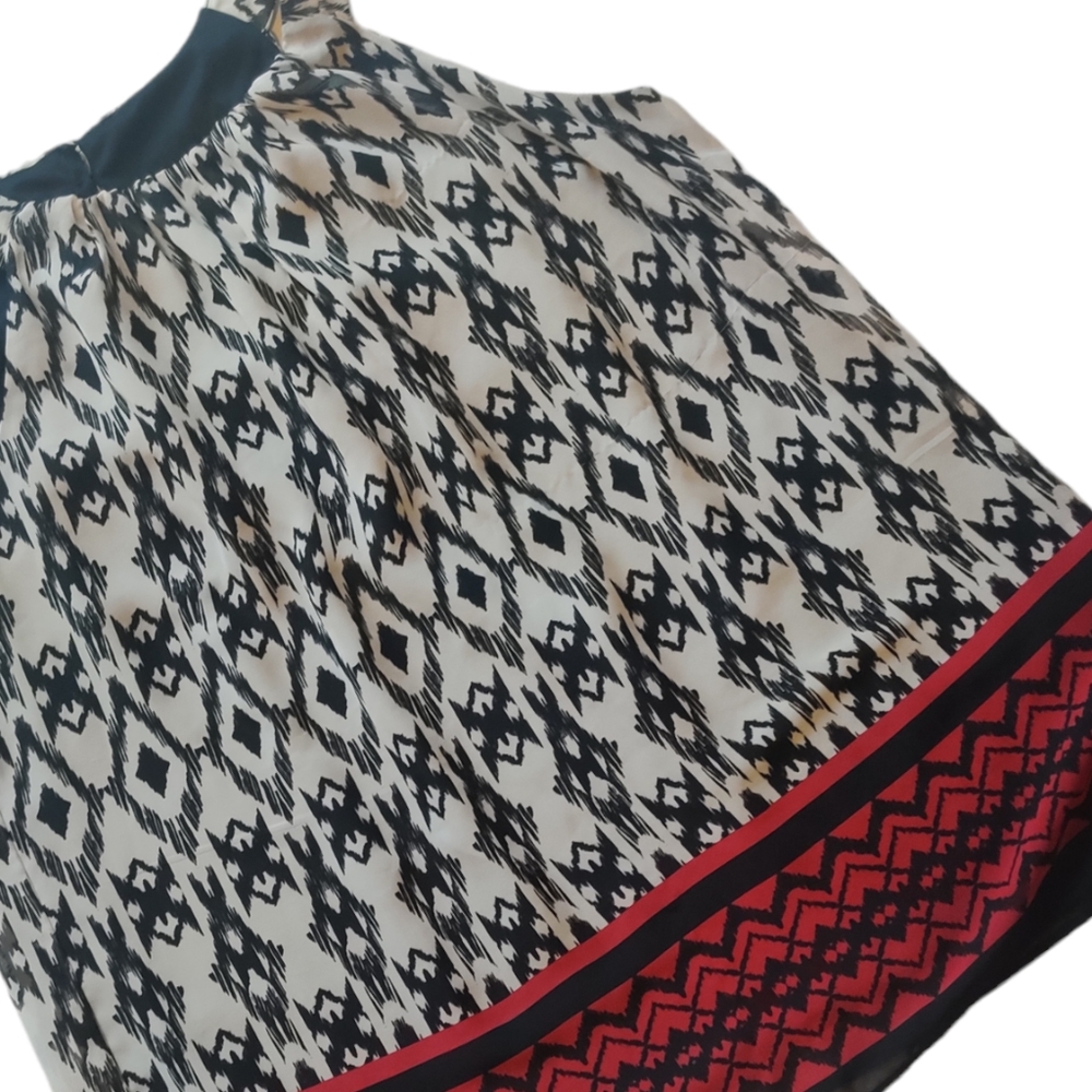AB Studio women's black and white sleeveless top size XL